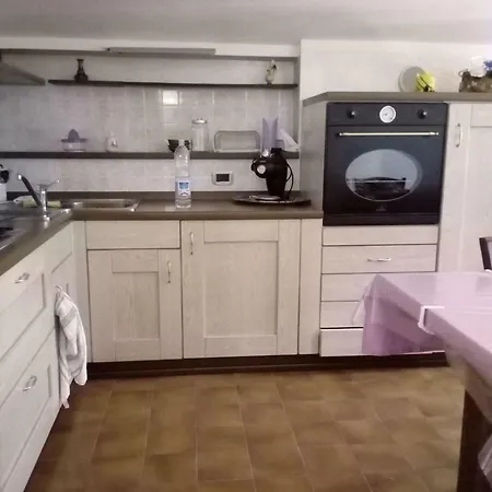Apartment Mansarda A 50 Metri Dal Mare